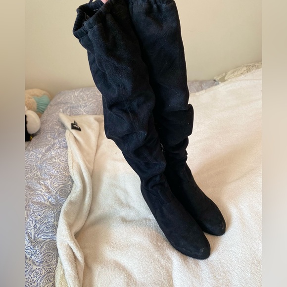 Revamped Women’s Knee High Suede Platform Heeled Boots - Picture 2 of 4